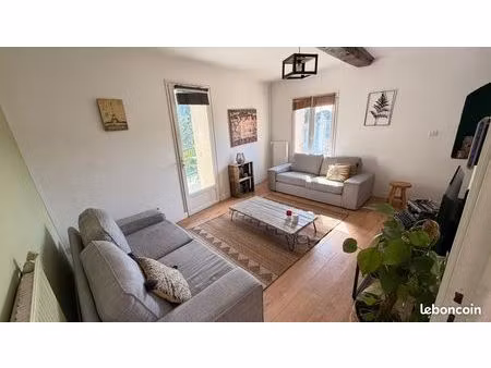 maison meublée 3 chambres – terrasse – garage – au pied du château d’auvers-sur-oise
