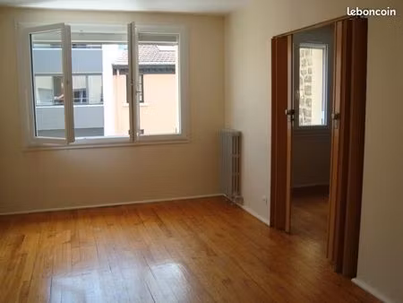 co-location vaise (idéal 2 étud.)