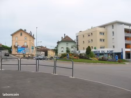 grand f2 de 60 m² proche du centre d'épinal