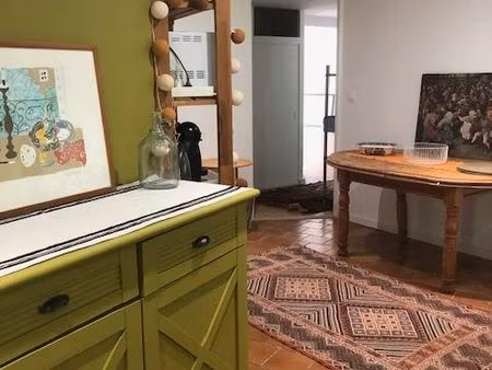 à louer – charmant t2 en rez-de-chaussée d' une belle maison  limite nantes