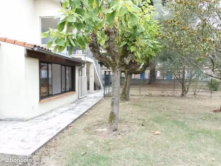 part loue t2 centre pouvourville
