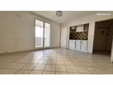 studio 1 pièce 24 m²