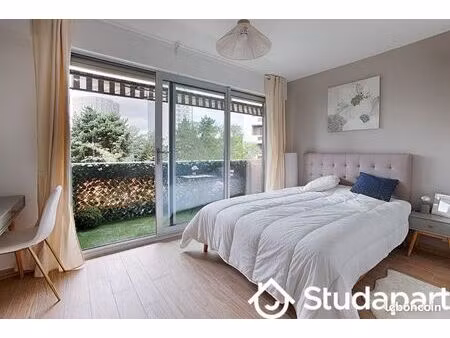 chambre 1 pièce 10 m²
