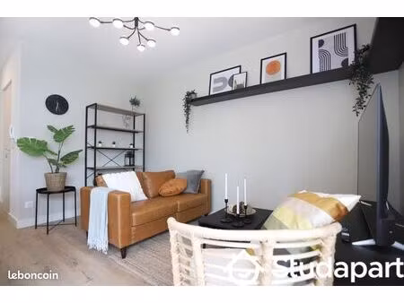 chambre 1 pièce 68 m²