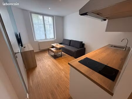 appartement t2 quartier prébendes + cour