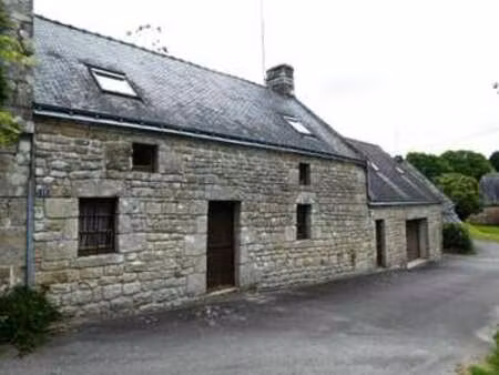 vente longère et corps de ferme à persquen (56160) : à vendre / 76m² persquen