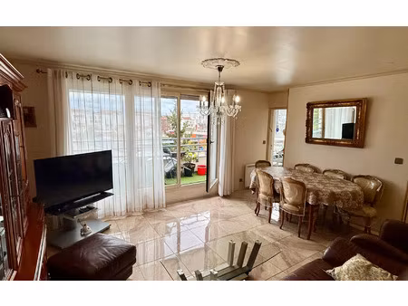 appartement la courneuve 84.4 m² t-4 à vendre  289 000 €