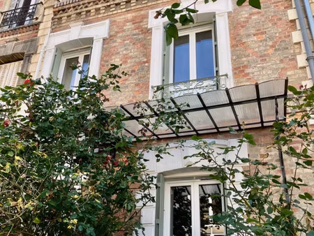 maison de luxe à vendre dans le quartier vaillant-sembat