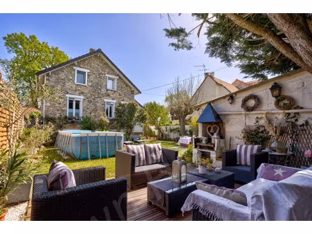 maison de luxe à vendre dans le quartier les bures