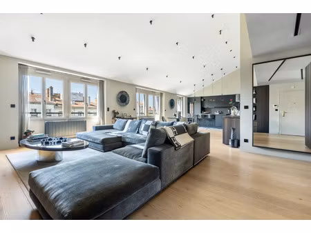 appartement de luxe à vendre dans le quartier tête d'or-foch-vitton
