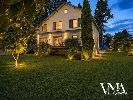 maison de luxe à vendre à limonest