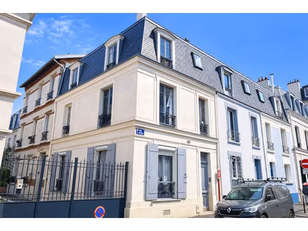 maison ancienne à vendre dans le quartier entrée de ville