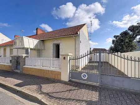 vente maison à challans (85300) : à vendre / 82m² challans