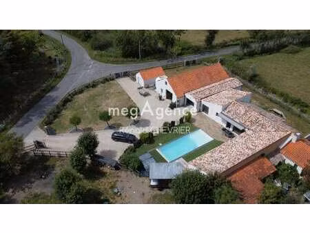 vente maison bord de mer à saint-jean-de-monts périphérie (85160) : à vendre bord de mer /
