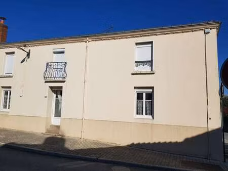 vente maison à vieillevigne (44116) : à vendre / 132m² vieillevigne