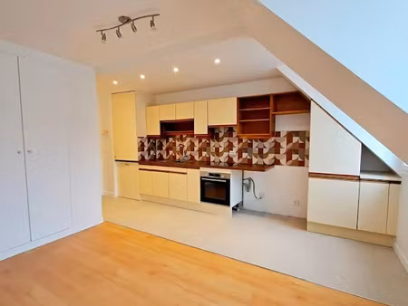 location duplex 3 pièces 89.01 m² à fontainebleau (77300)  1 400 €