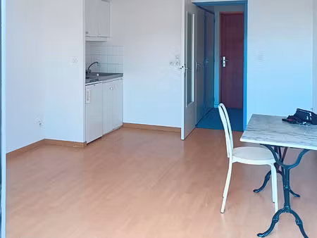 a vendre studio residence oxford