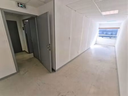location bureaux 18 m²
