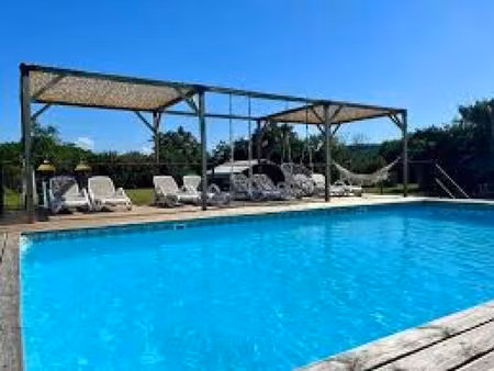 commerce divers 120 m²