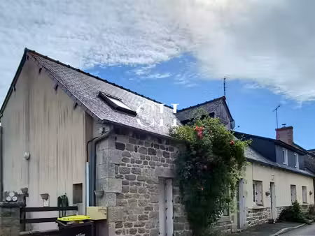 maison de bourg de 136 m2 grand potentiel à bréhand