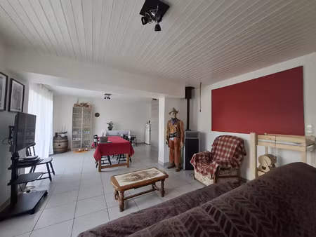 maison individuelle de plain-pied au calme  à 5 minutes de m