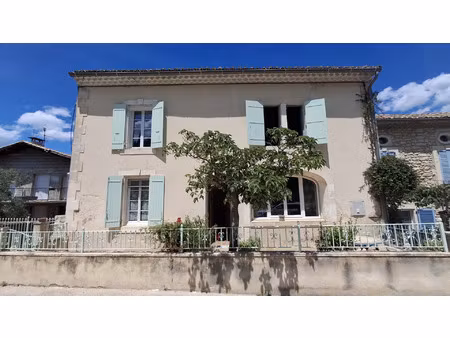 vente maison 5 pièces 122 m² saint-paul-trois-châteaux (26130)