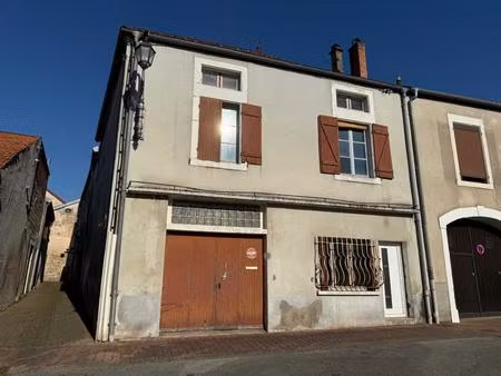 maison 6 pièces 300 m²