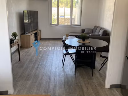 maison de village rénovée 85 m2 3 chambres générac