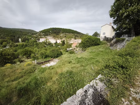 beau terrain dominant  vue imprenable