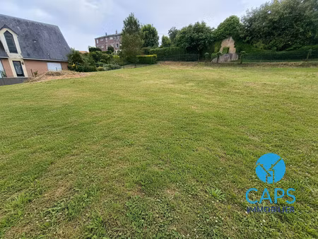 terrain viabilise proche centre ville eu !