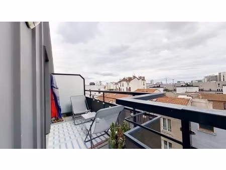 duplex familial avec terrasse et balcons – aux portes de paris