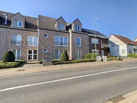 spacieux appartement 3 chambres avec terrasse
