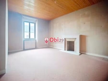 appartement de 80m² à rénover à pleyben