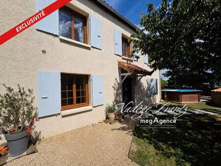 maison 4 chambres avec garage et piscine – saint-jean-d'angély