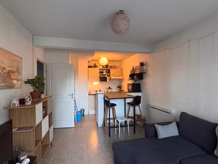 appartement t2 avec parking quartier préfecture