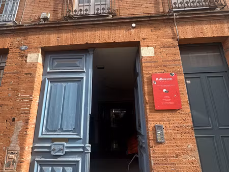 local commercial / bureaux de plain-pied 61 m2 centre-vi