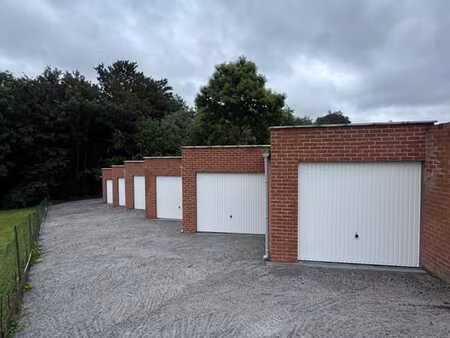 garage à vendre à la louvière - rue jules monoyer