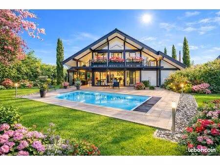 propriété 5 pièces 300 m²