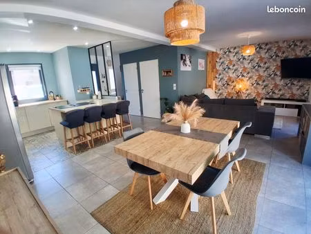 maison 94 m2 pourrières