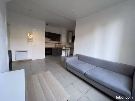 t2 37m² - rez-de-chaussée - résidence calme - haguenau - 590hc