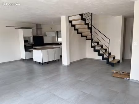 maison 5 pièces 131 m²