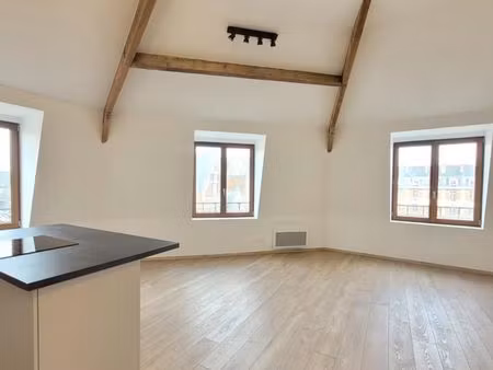appartement 2 pièces 67 m²