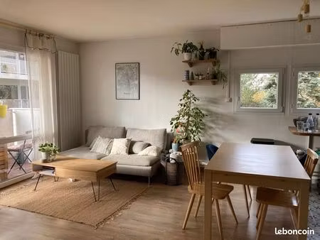 bécon – 3 pièces meuble de 62 m²