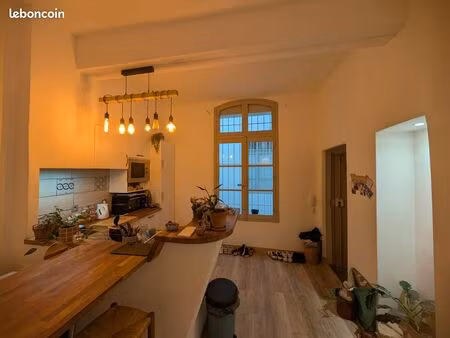 t2 rénové 40 m² – centre aix-en-provence