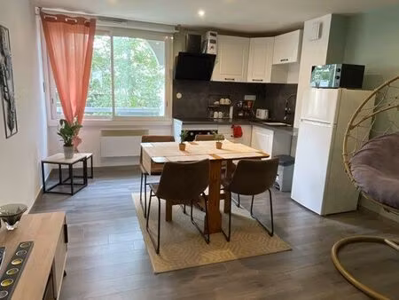 appartement étudiant t2 calme au ponant traversant
