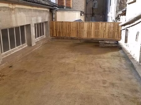 triplex de 75m² - plein centre ville