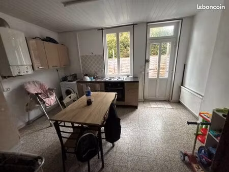location maison 56m2