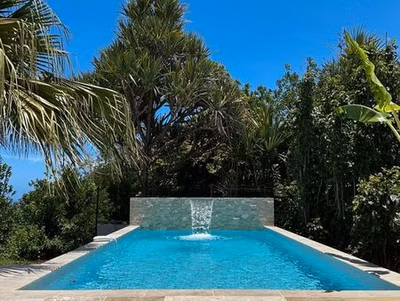 villa standing dans ensemble équestre