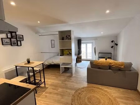 studio de 28m² rénové et équipé à neuf - centre ville