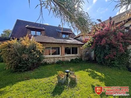maison 5 pièces 155 m²